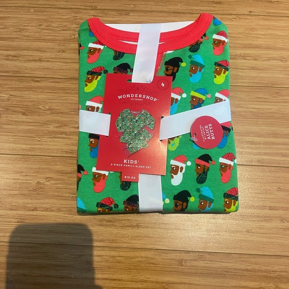 NWT Wondershop family 2 piece sleep set kids Multi Santa Christmas Pj's - Picture 1 of 3
